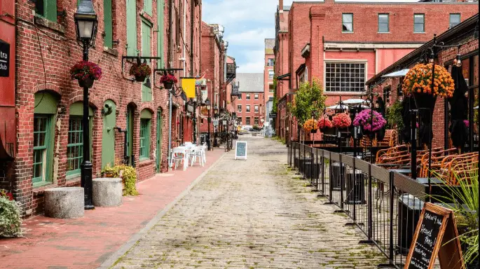 Affordable Weekend Getaways New England